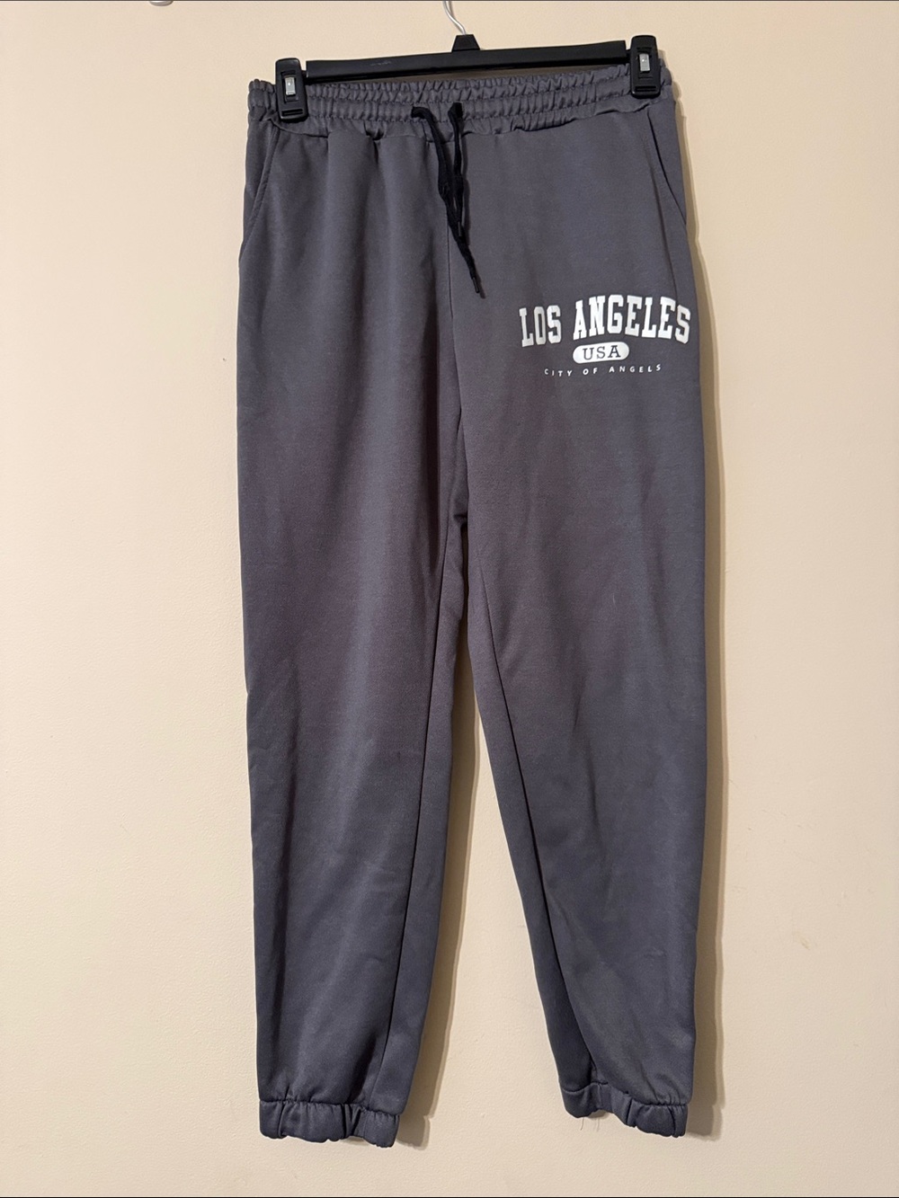 SHEIN Los Angeles Graphic Sweatpants - Charcoal Gray